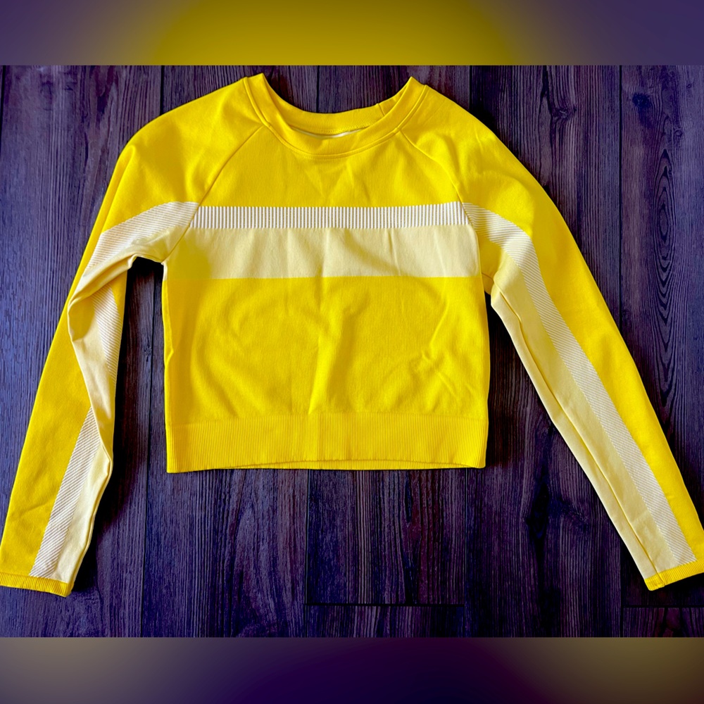 Fabletics yellow crop top